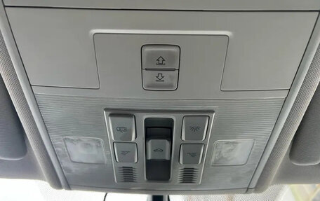 Volkswagen Tiguan II, 2022 год, 3 000 400 рублей, 12 фотография