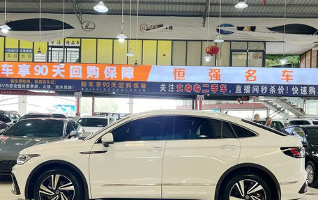 Volkswagen Tiguan II, 2022 год, 3 000 400 рублей, 3 фотография