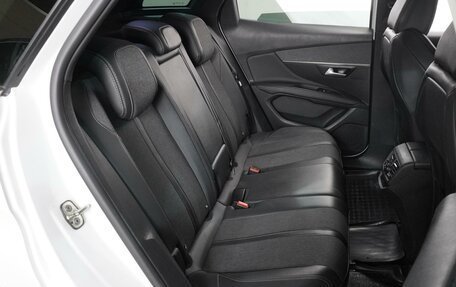Peugeot 3008 II, 2020 год, 2 650 000 рублей, 7 фотография