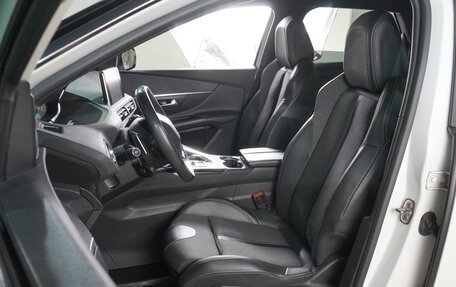 Peugeot 3008 II, 2020 год, 2 650 000 рублей, 10 фотография
