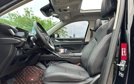 Haval H6, 2022 год, 1 600 000 рублей, 9 фотография