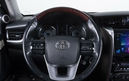 Toyota Fortuner II, 2018 год, 2 998 000 рублей, 19 фотография