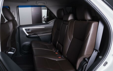 Toyota Fortuner II, 2018 год, 2 998 000 рублей, 14 фотография