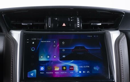 Toyota Fortuner II, 2018 год, 2 998 000 рублей, 20 фотография