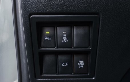 Toyota Fortuner II, 2018 год, 2 998 000 рублей, 28 фотография
