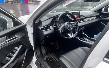 Mazda 6, 2018 год, 2 200 000 рублей, 9 фотография
