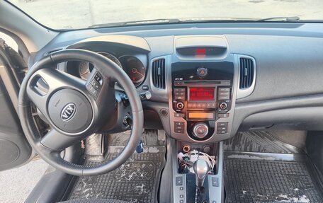 KIA Cerato III, 2010 год, 800 000 рублей, 11 фотография
