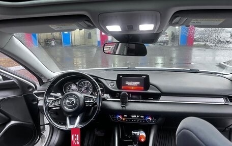 Mazda 6, 2018 год, 2 200 000 рублей, 11 фотография