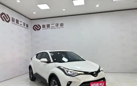 Toyota C-HR I рестайлинг, 2021 год, 2 350 777 рублей, 3 фотография