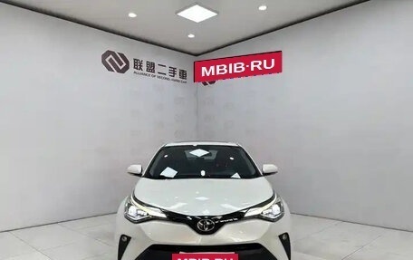 Toyota C-HR I рестайлинг, 2021 год, 2 350 777 рублей, 2 фотография