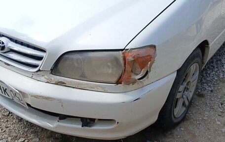 Toyota Ipsum II, 2000 год, 500 000 рублей, 6 фотография