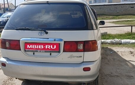 Toyota Ipsum II, 2000 год, 500 000 рублей, 5 фотография
