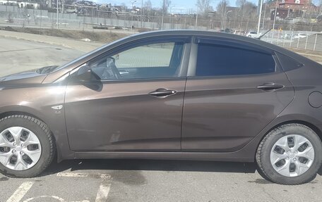 Hyundai Solaris II рестайлинг, 2015 год, 1 090 000 рублей, 3 фотография