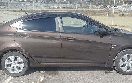 Hyundai Solaris II рестайлинг, 2015 год, 1 090 000 рублей, 7 фотография