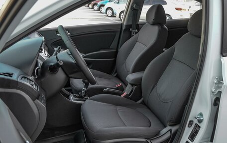 Hyundai Solaris II рестайлинг, 2012 год, 790 000 рублей, 10 фотография