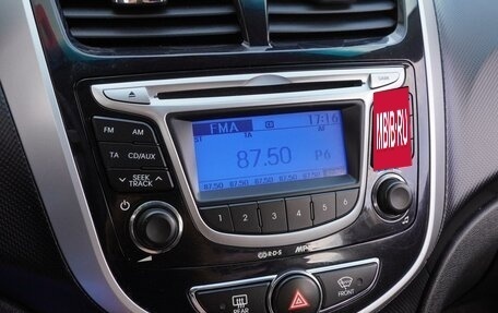 Hyundai Solaris II рестайлинг, 2012 год, 790 000 рублей, 13 фотография