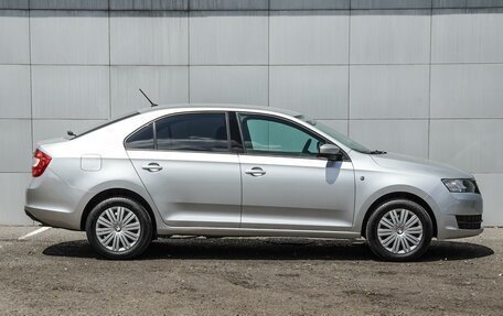 Skoda Rapid I, 2016 год, 1 080 000 рублей, 5 фотография