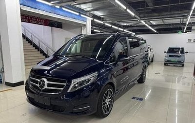 Mercedes-Benz V-Класс, 2018 год, 4 610 000 рублей, 1 фотография