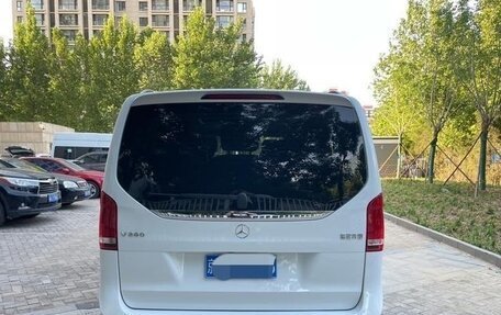 Mercedes-Benz V-Класс, 2018 год, 4 160 000 рублей, 7 фотография
