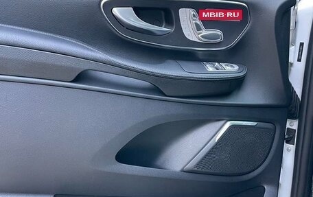 Mercedes-Benz V-Класс, 2018 год, 4 160 000 рублей, 20 фотография