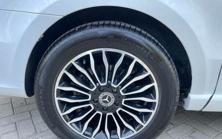 Mercedes-Benz V-Класс, 2018 год, 4 160 000 рублей, 21 фотография