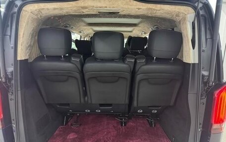 Mercedes-Benz V-Класс, 2018 год, 4 610 000 рублей, 17 фотография
