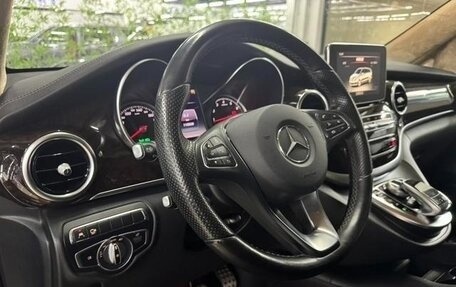 Mercedes-Benz V-Класс, 2018 год, 4 610 000 рублей, 18 фотография
