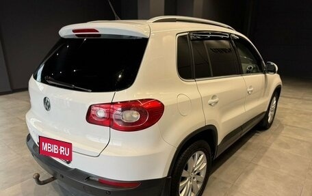 Volkswagen Tiguan I, 2010 год, 1 000 000 рублей, 5 фотография