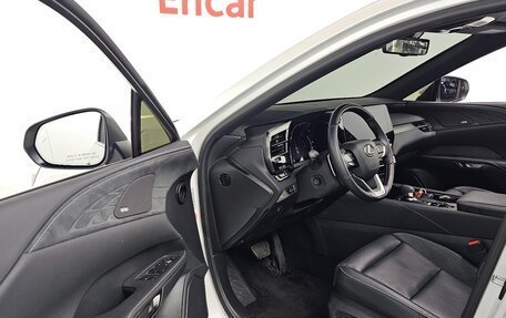 Lexus RX IV рестайлинг, 2024 год, 8 999 777 рублей, 4 фотография