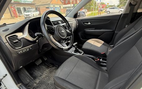 KIA Rio IV, 2021 год, 1 350 000 рублей, 6 фотография