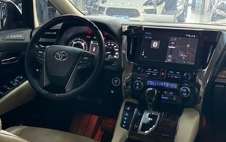 Toyota Alphard III, 2020 год, 7 380 000 рублей, 3 фотография