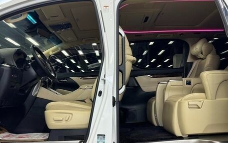 Toyota Alphard III, 2020 год, 7 380 000 рублей, 4 фотография