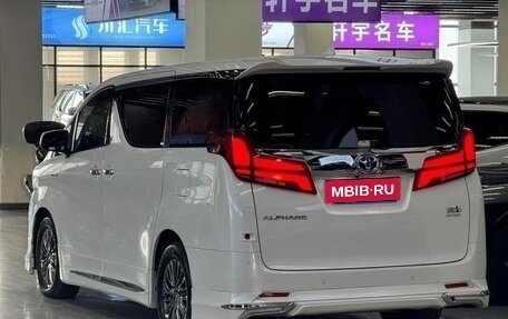 Toyota Alphard III, 2020 год, 7 380 000 рублей, 8 фотография