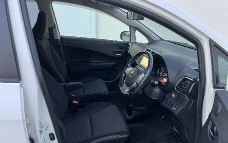 Toyota Ractis II, 2012 год, 734 000 рублей, 4 фотография