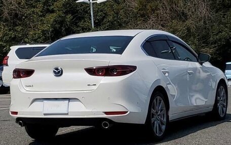 Mazda 3, 2022 год, 1 185 000 рублей, 2 фотография