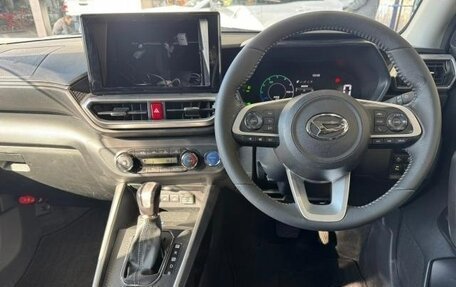Toyota Raize I, 2021 год, 1 345 000 рублей, 7 фотография