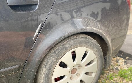 Audi A4, 2004 год, 500 000 рублей, 10 фотография