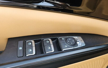 KIA Carnival, 2021 год, 2 100 000 рублей, 20 фотография