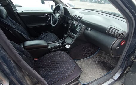 Mercedes-Benz C-Класс, 2001 год, 380 000 рублей, 4 фотография