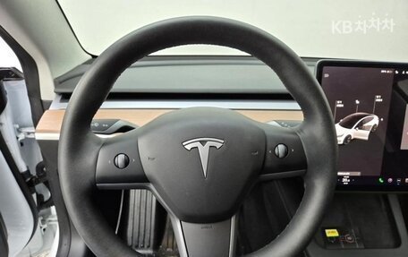 Tesla Model 3 I, 2022 год, 3 910 000 рублей, 9 фотография
