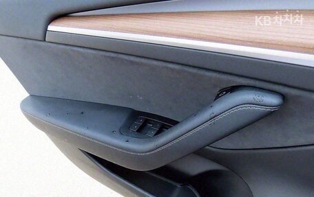 Tesla Model 3 I, 2022 год, 3 900 000 рублей, 10 фотография