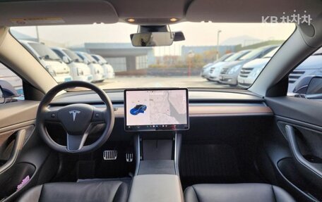 Tesla Model 3 I, 2022 год, 3 750 000 рублей, 5 фотография
