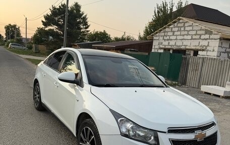 Chevrolet Cruze II, 2011 год, 700 000 рублей, 6 фотография