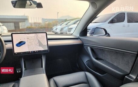 Tesla Model 3 I, 2022 год, 3 750 000 рублей, 8 фотография