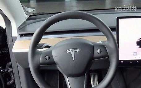 Tesla Model 3 I, 2022 год, 3 860 000 рублей, 9 фотография