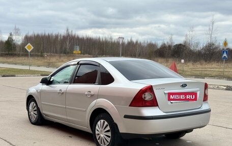 Ford Focus II рестайлинг, 2005 год, 385 000 рублей, 20 фотография