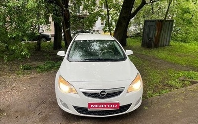 Opel Astra J, 2011 год, 665 000 рублей, 1 фотография