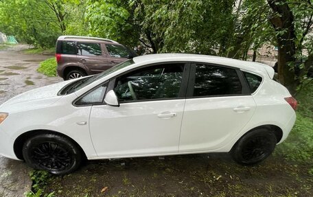 Opel Astra J, 2011 год, 665 000 рублей, 7 фотография