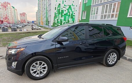 Chevrolet Equinox III, 2020 год, 1 900 000 рублей, 2 фотография