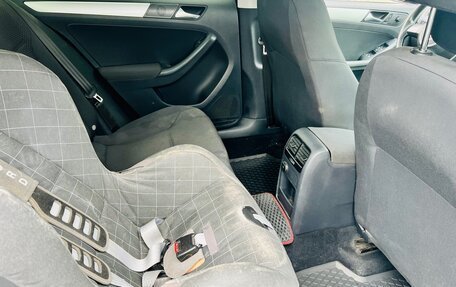 Volkswagen Jetta VI, 2011 год, 649 000 рублей, 15 фотография